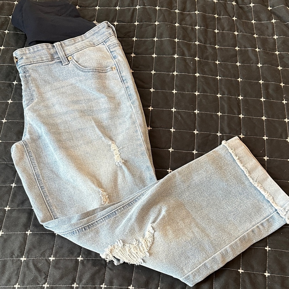 Stylish Maternity Distressed Light Blue Boyfriend Jeans